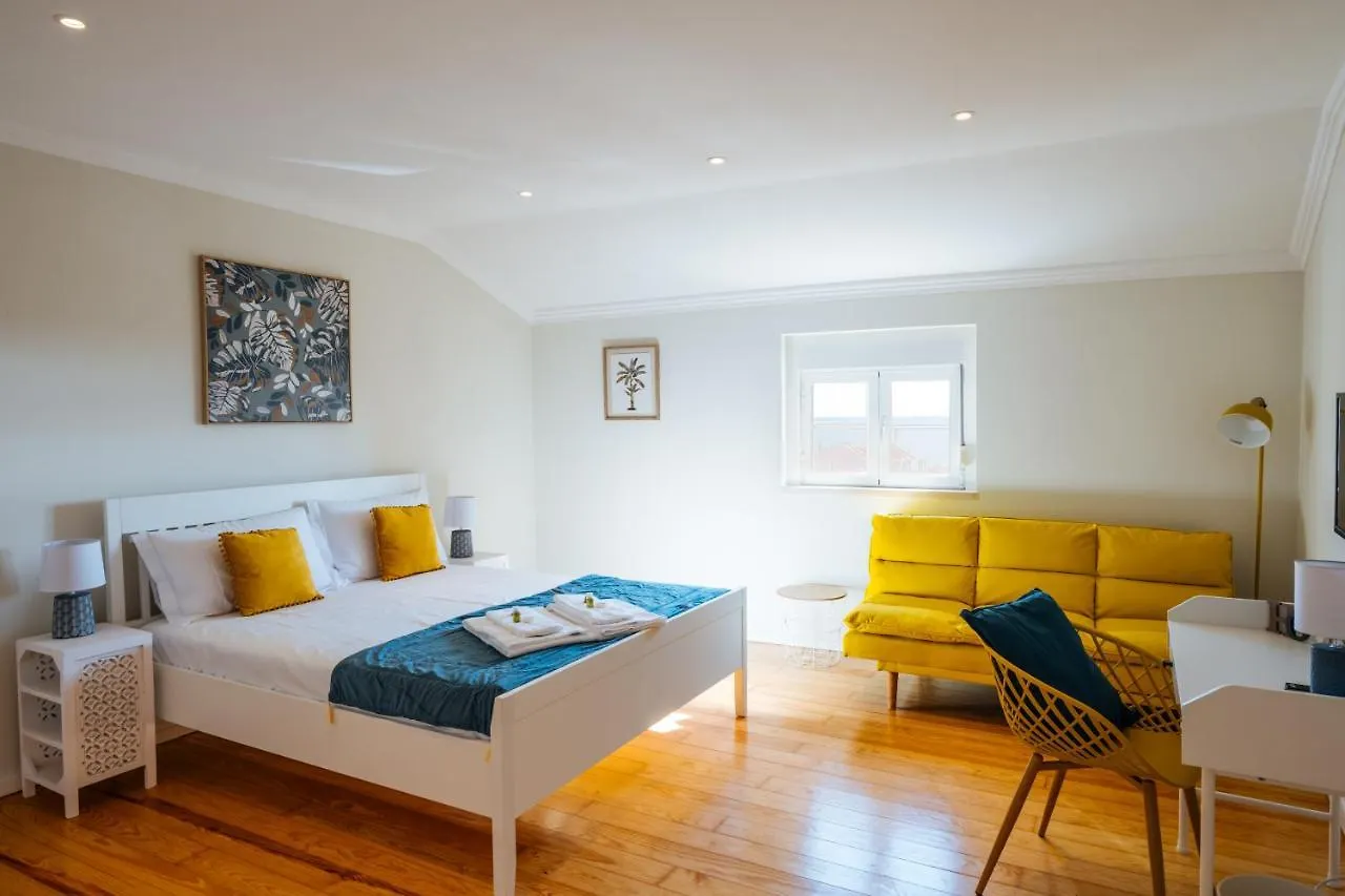 Santa Clara Lisbon Rooms ゲストハウス