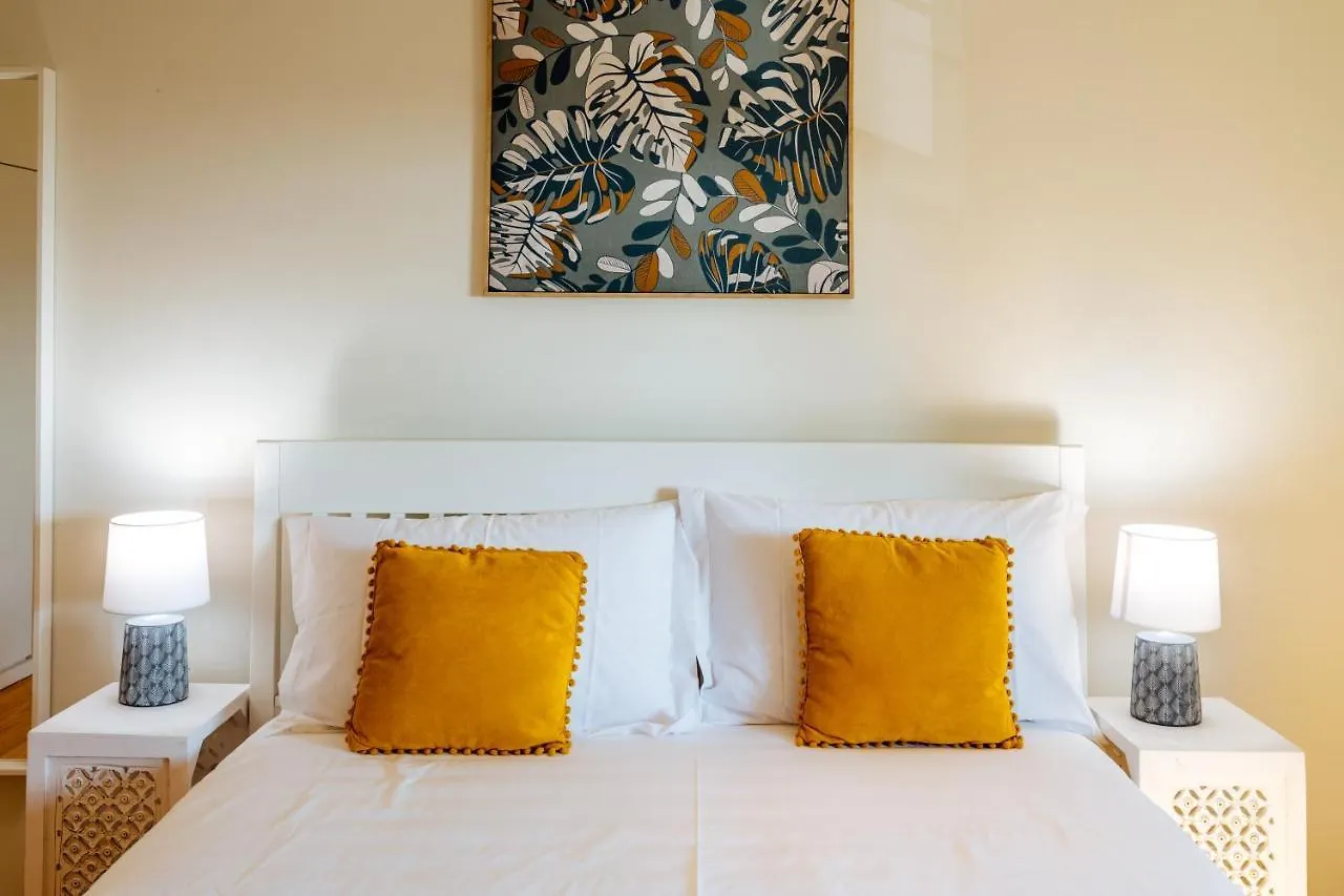Santa Clara Lisbon Rooms