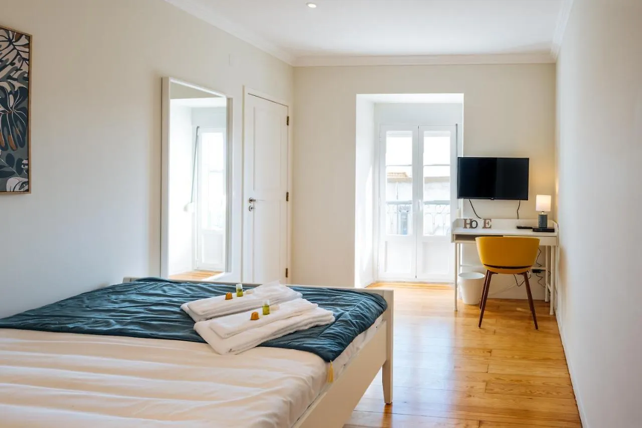 Santa Clara Lisbon Rooms Guest house