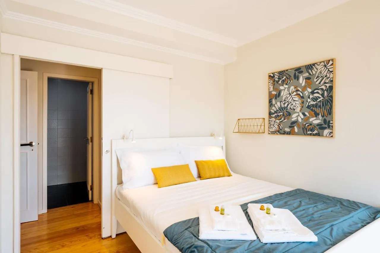 Santa Clara Lisbon Rooms