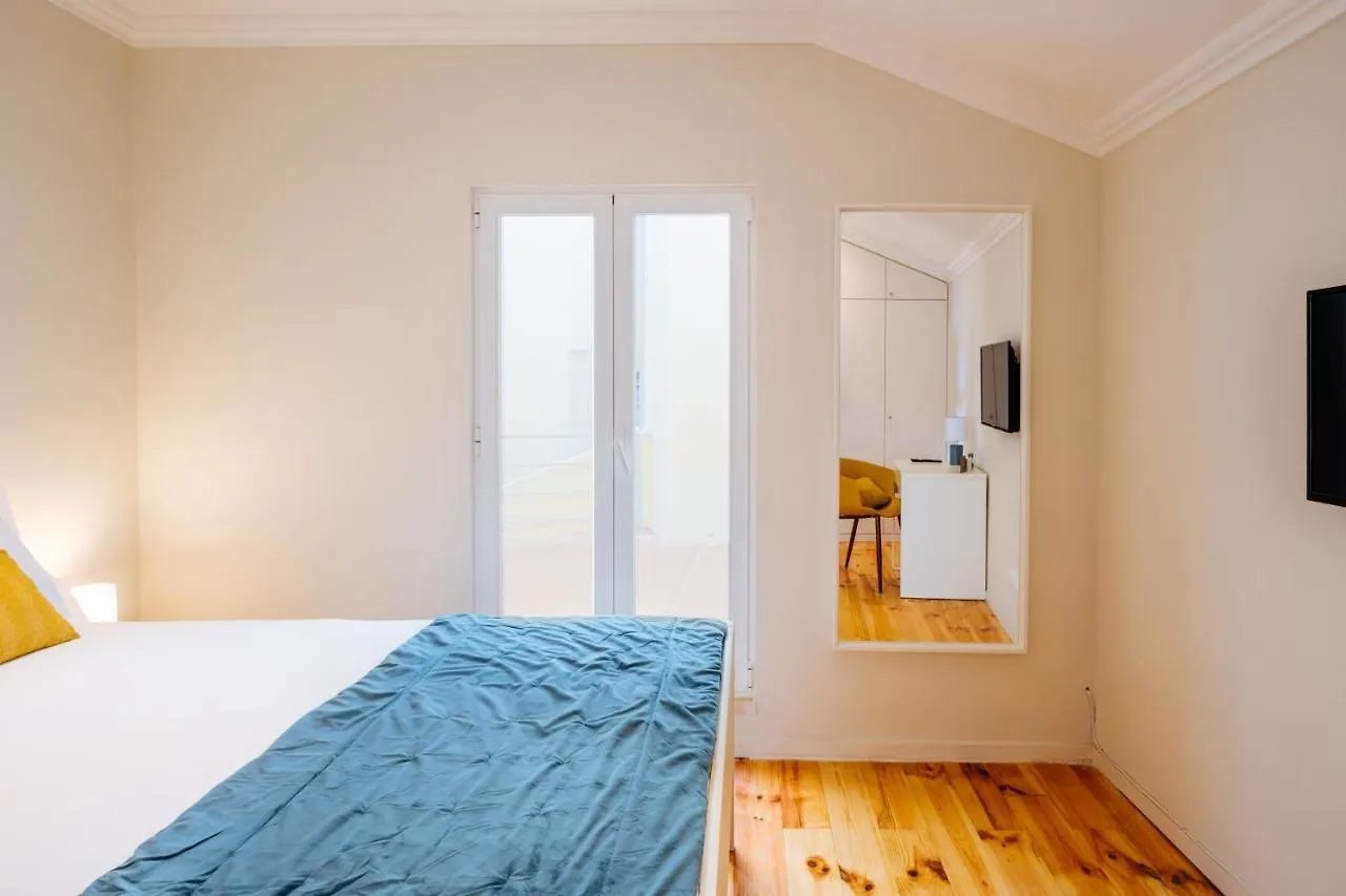 Santa Clara Lisbon Rooms Guest house